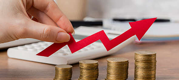 Peluang Menang dan Keuntungan Finansial